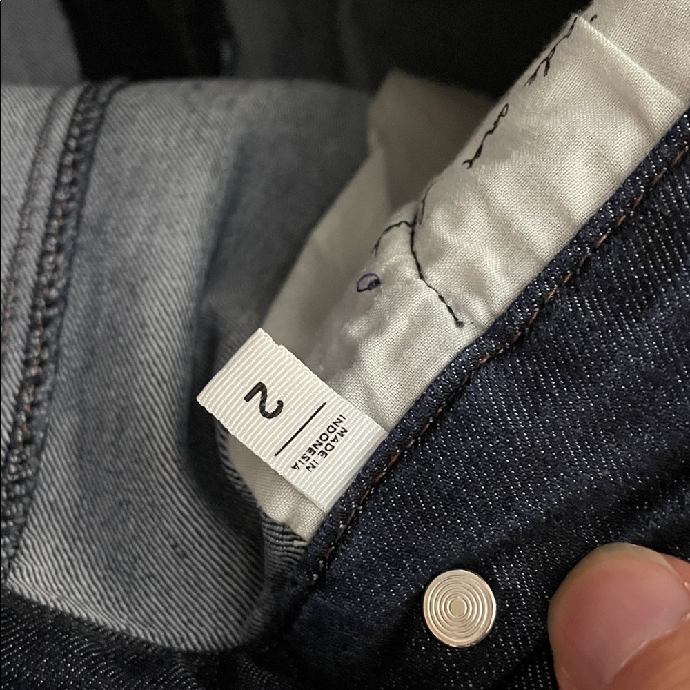 Loft size 2 Classic Denim Skirt - Picture 5 of 6